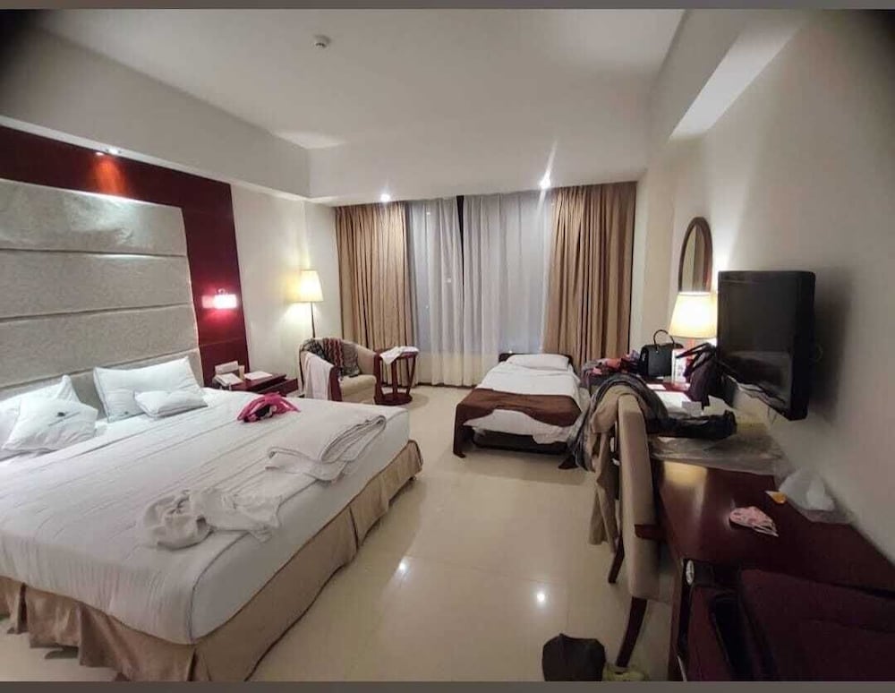 OCEAN PARADISE HOTEL AND RESORT 16/54