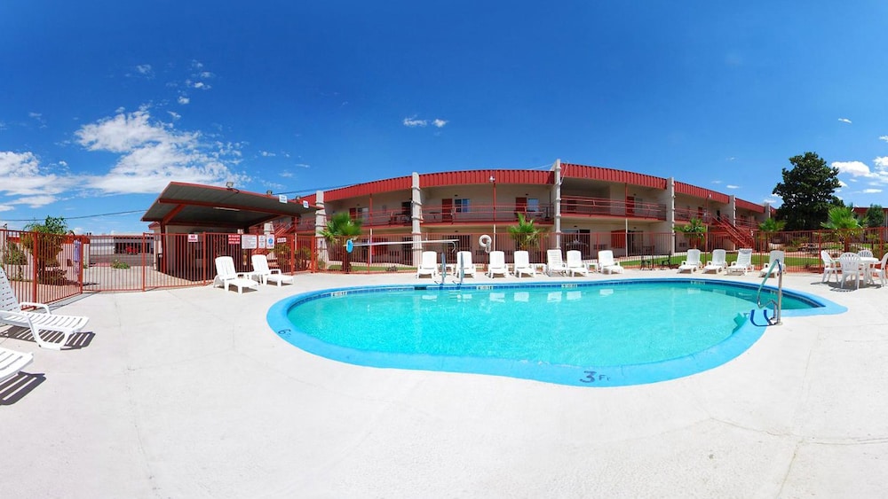 Rodeway Inn At Lake Powell 4/42