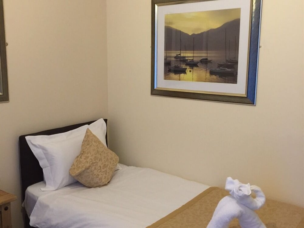 Waverley Guest House 24/39