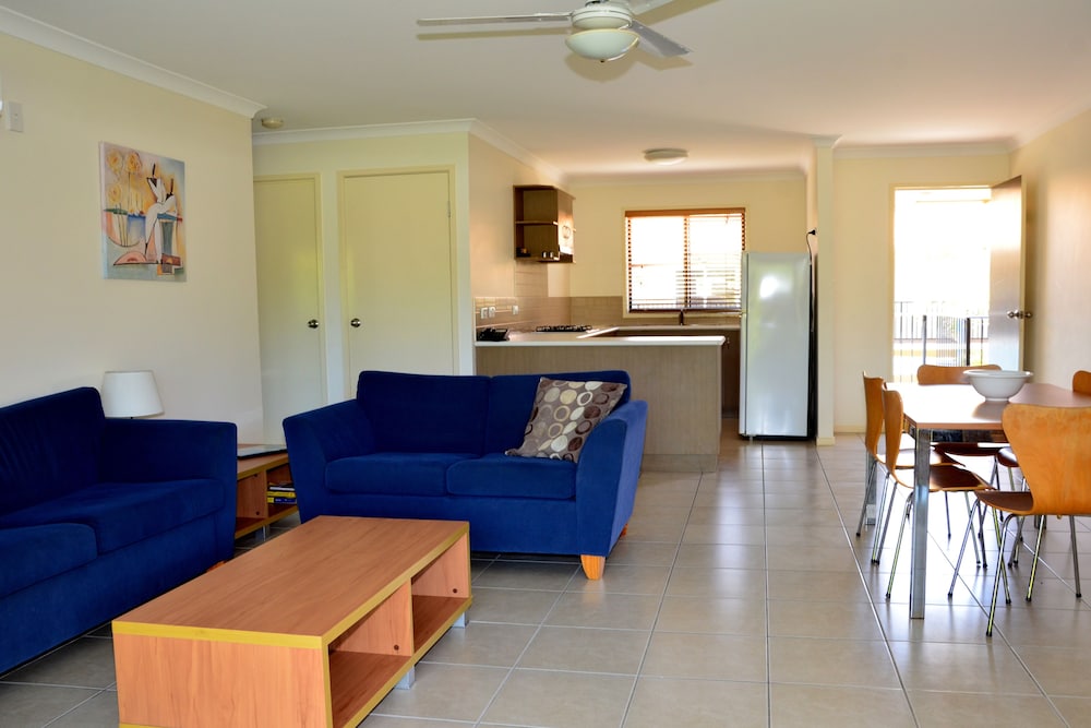 ARLIA SANDS APARTMENTS 37/64