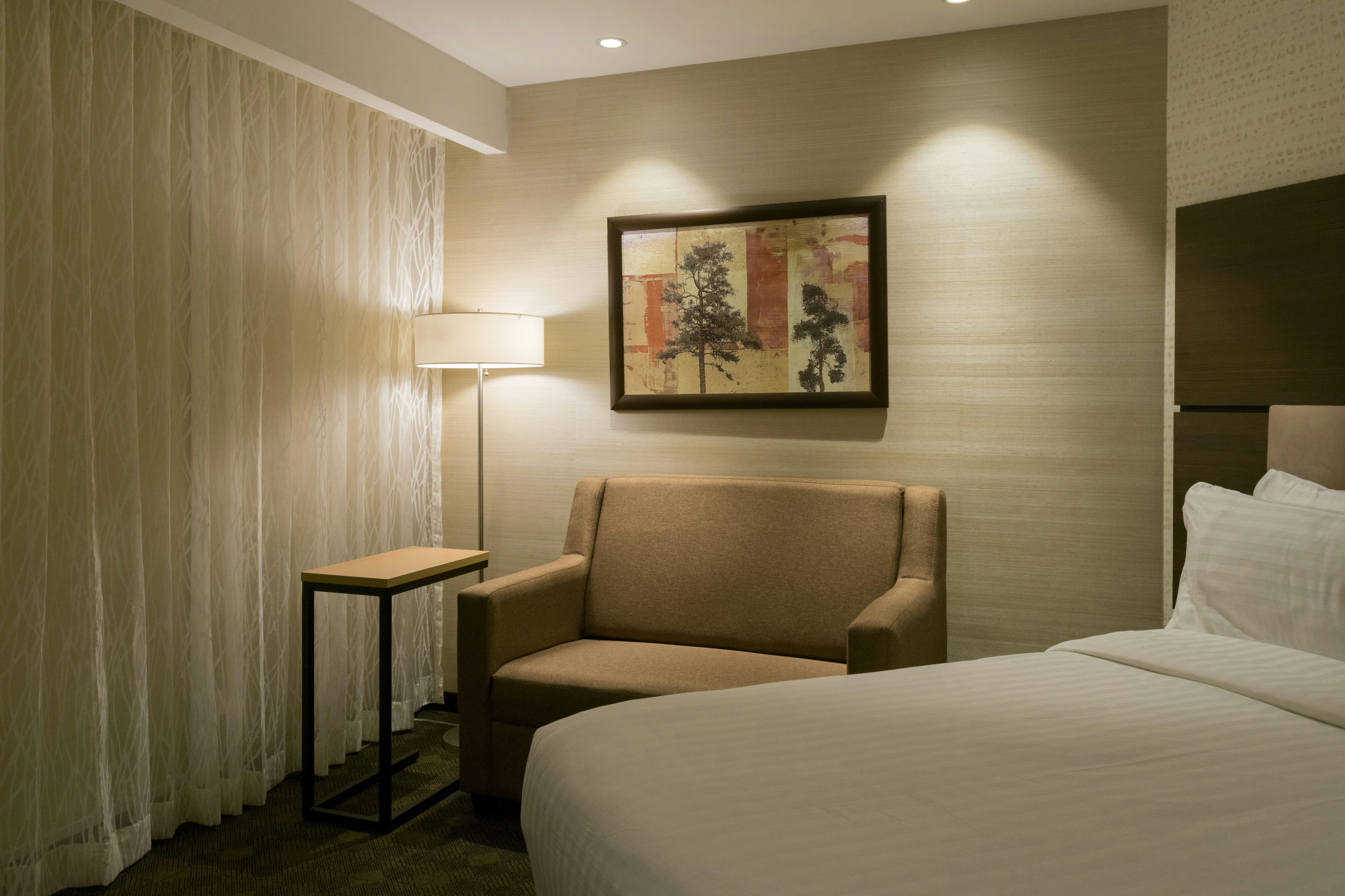 HOLIDAY INN GUATEMALA 37/78