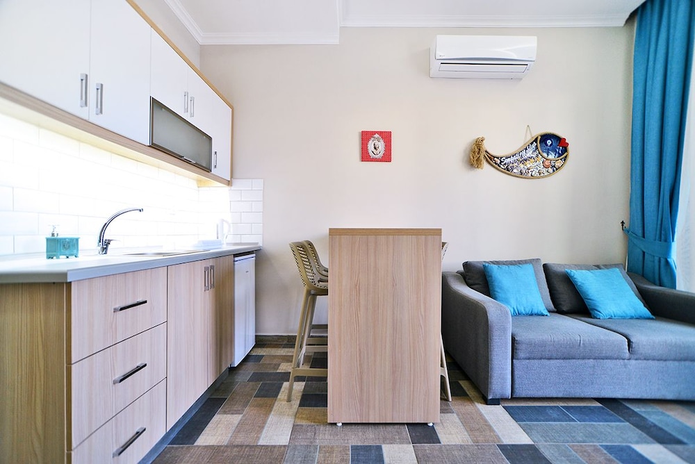 M Suite Hotel 26/50