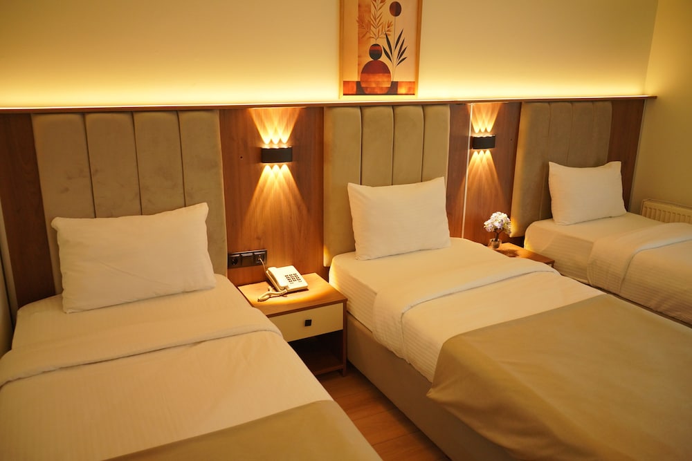 Lion City Hotel 9/50