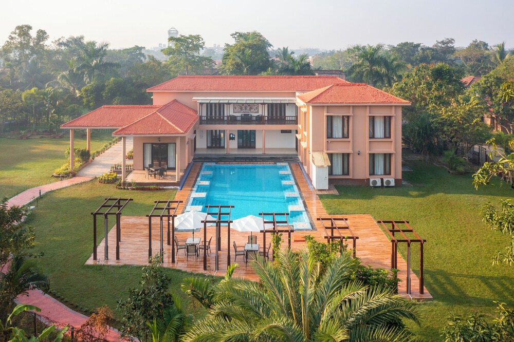 Ama Stays & Trails 25 Farm House Vedic Village Kolka 28/34