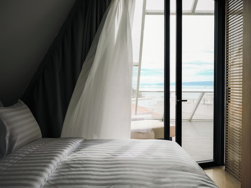 Signature, Venturo, Suite, King Bed