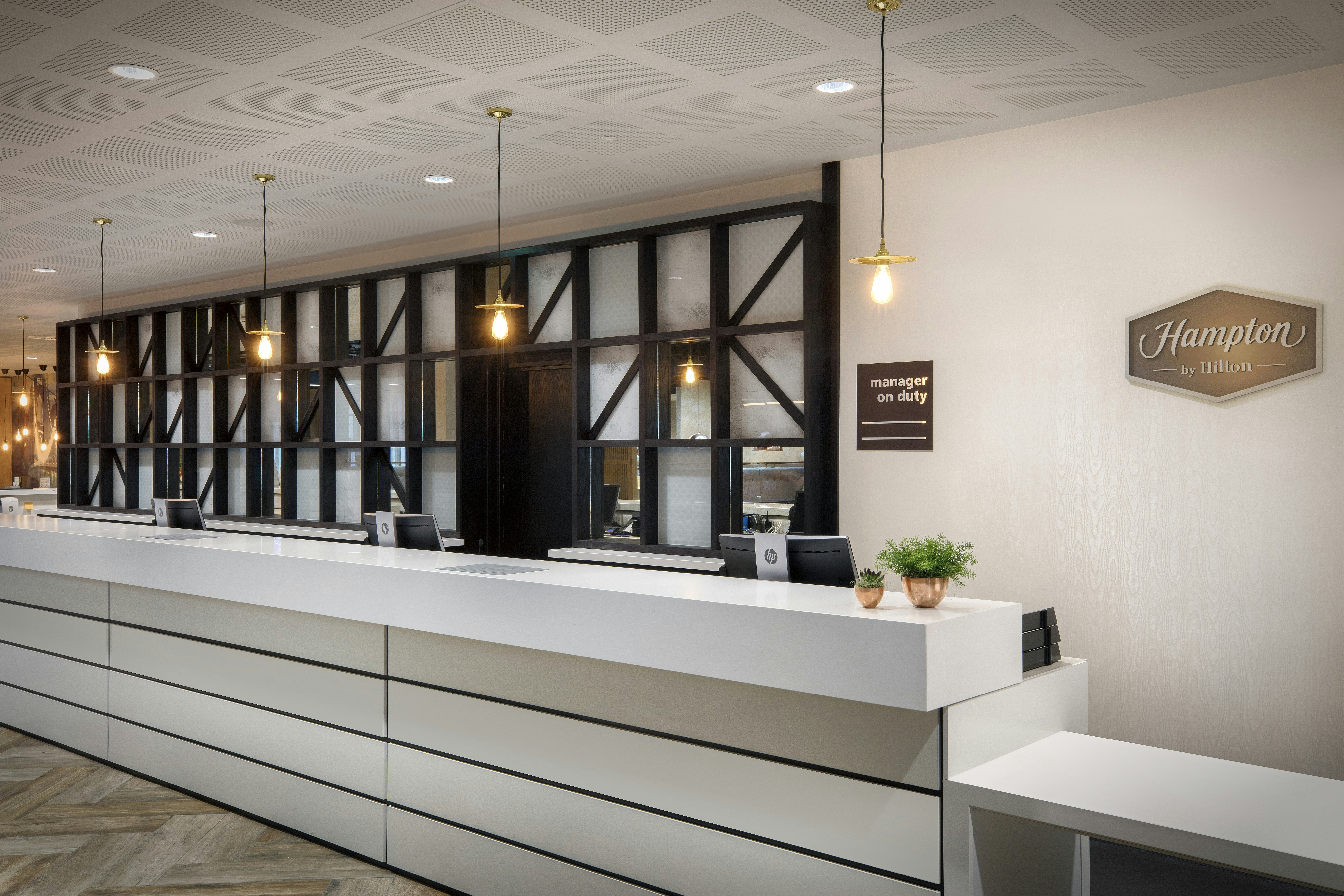 Hampton By Hilton Bristol Airport 9/46