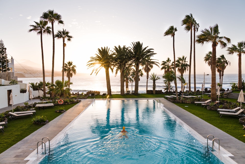 Oceano Hotel Health Spa Tenerife 55/57