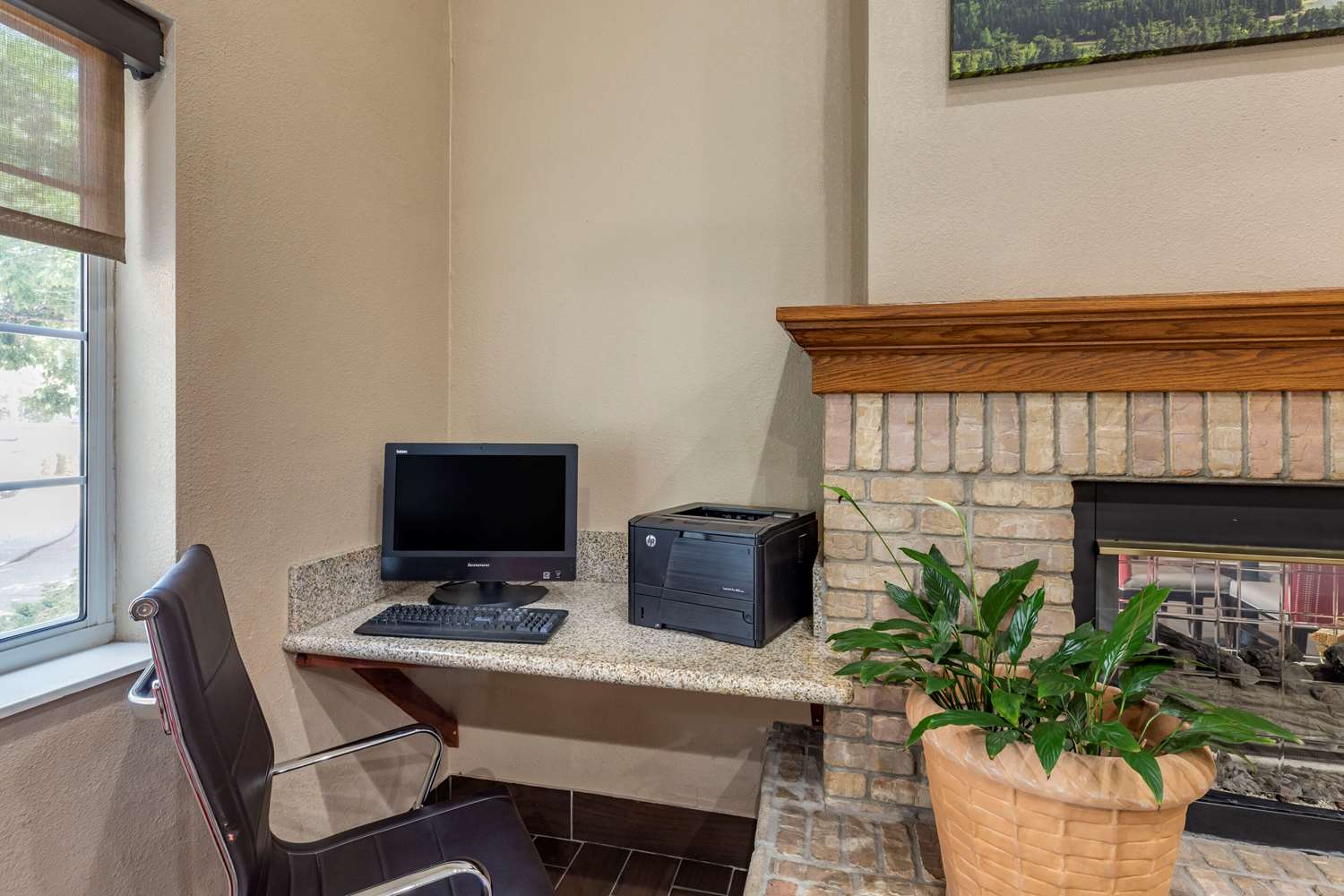 Comfort Suites Fort Collins Near University 32/35