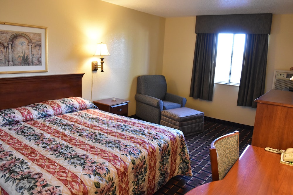 Patuxent Inn 8/25