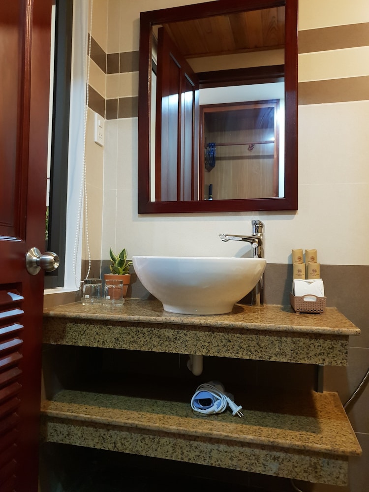 Southern Hotel Hoi An 50/50