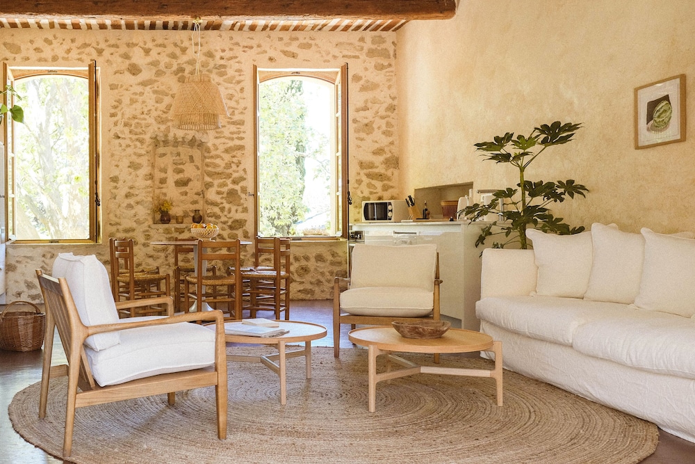 Le Galinier Lourmarin, a Beaumier Guesthouse 34/50