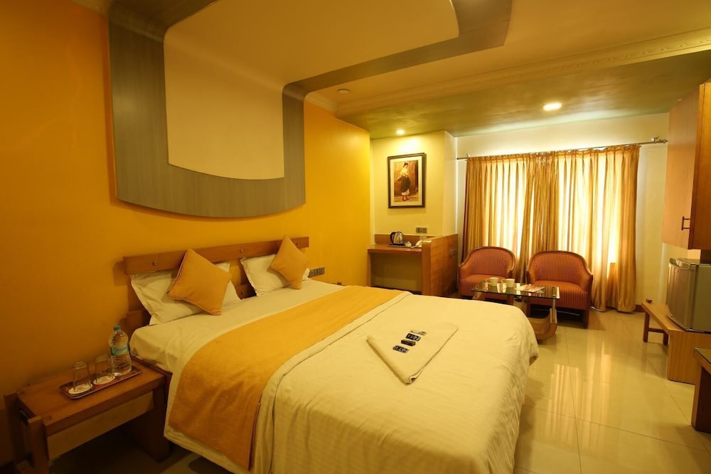 Hotel Kohinoor Square 7/37