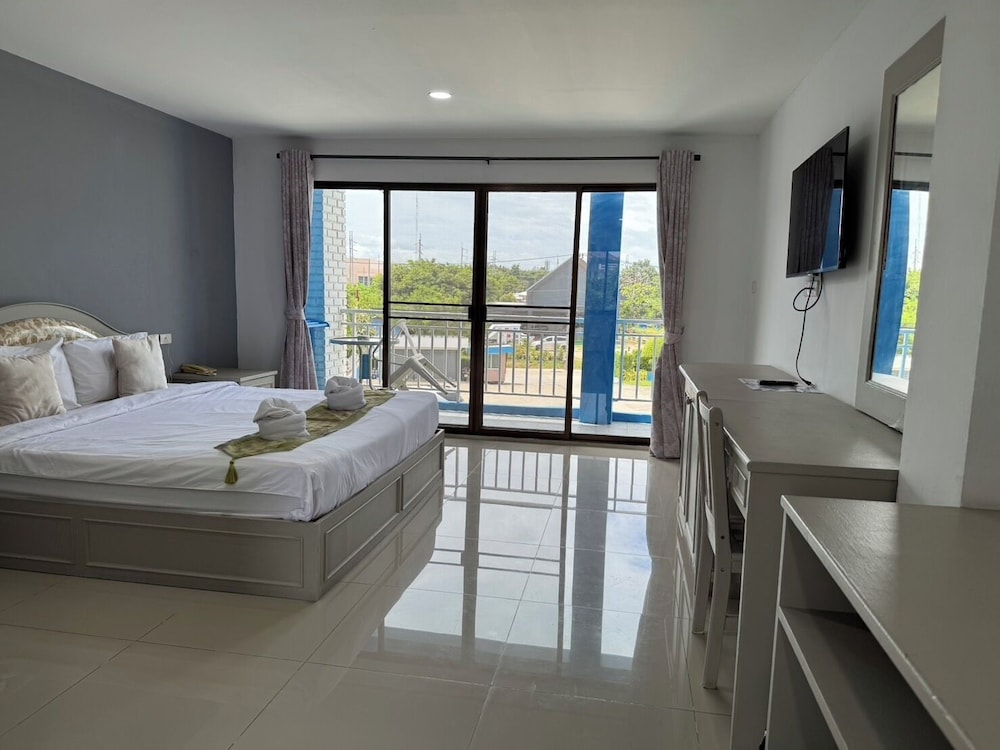 SUPERIOR, DOUBLE BED