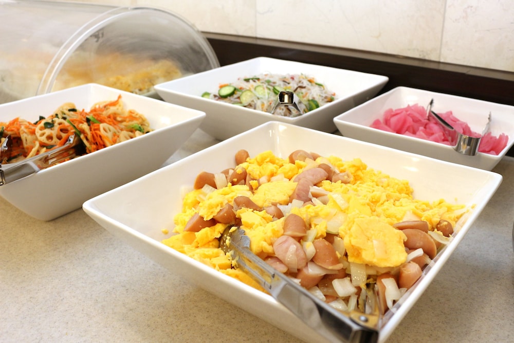 Toyoko Inn Shin-osaka Higashi-mikuni Ekimae 56/61