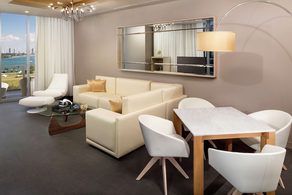 The Grayson Miami Downtown 30/49
