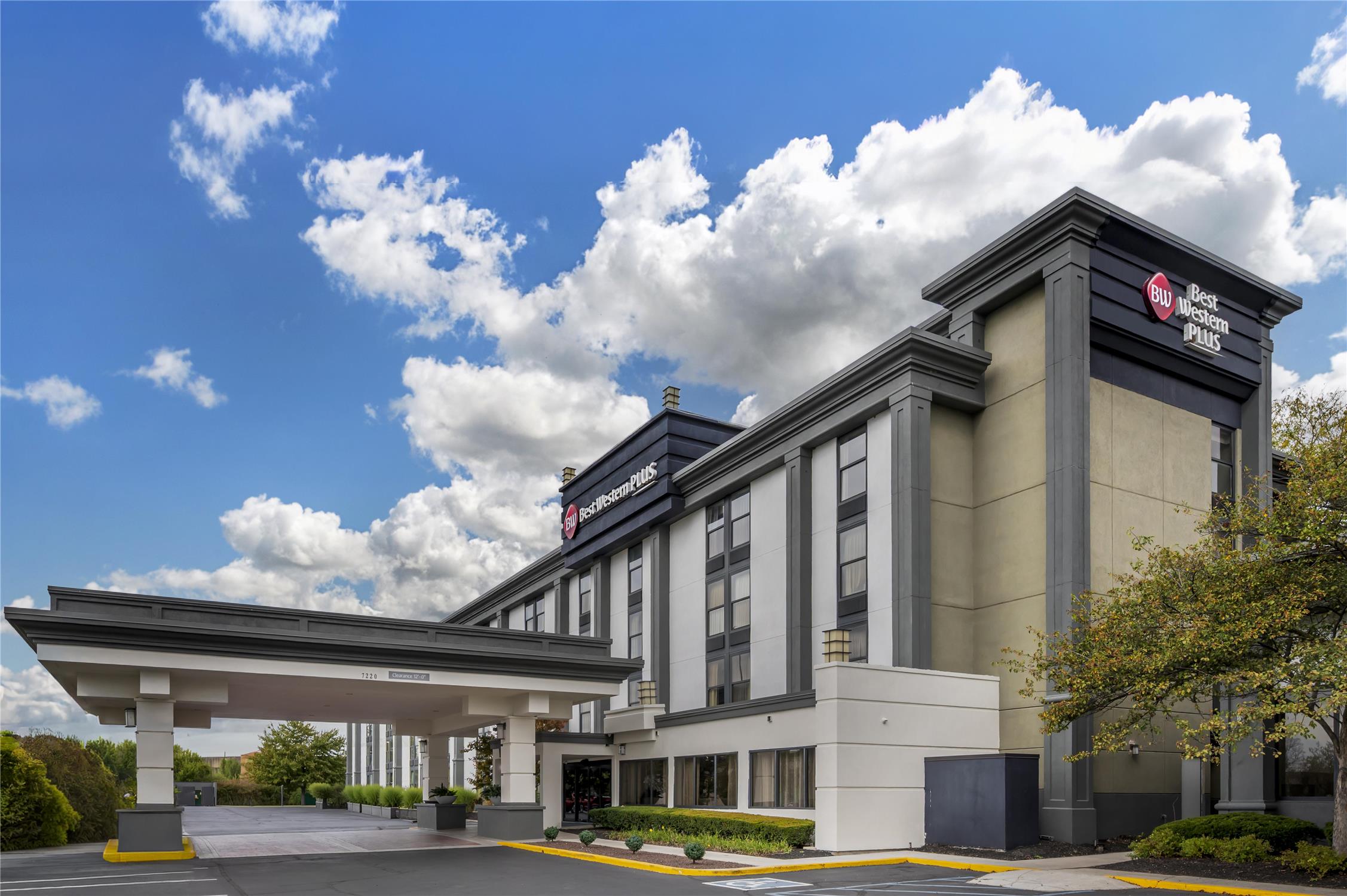 Best Western Plus Indianapolis NW Hotel 6/69