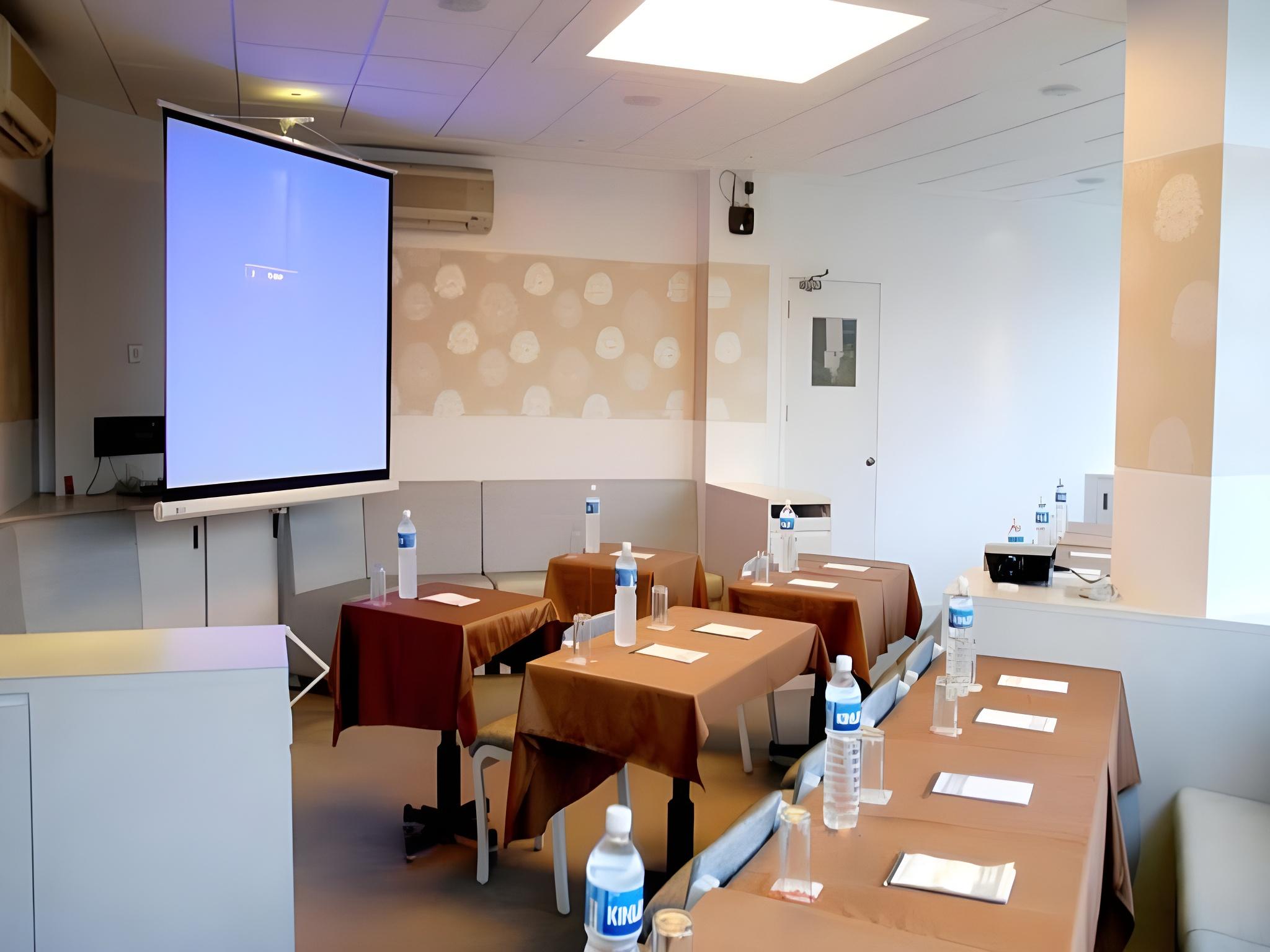 Executive Tamanna Hotel Hinjawadi Pune 54/55