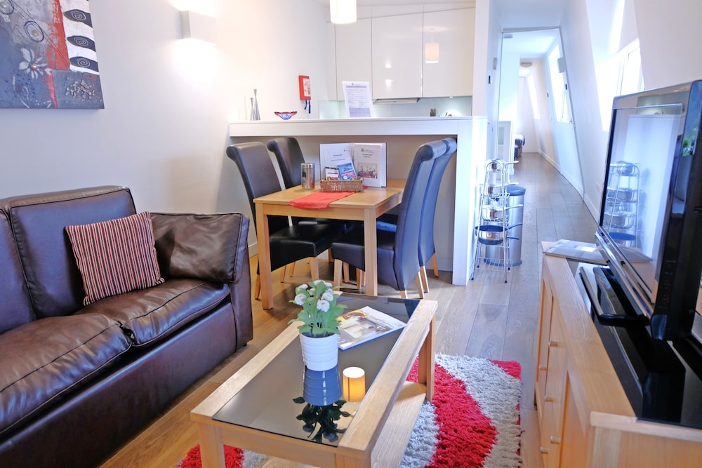 Urban Stay London City Apartments 22/50