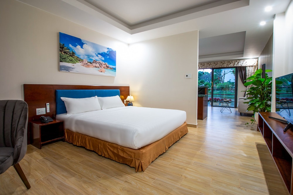 Tom Hill Boutique Resort & Spa Phu Quoc 24/67