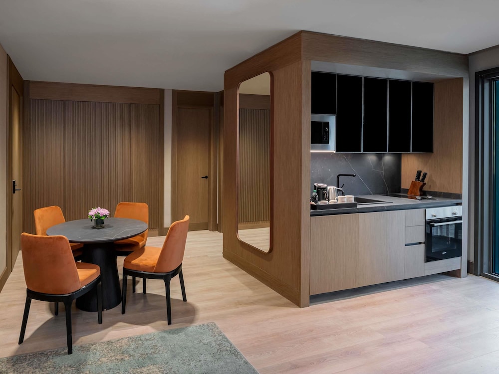 Movenpick Living Istanbul Saklivadi 11/59