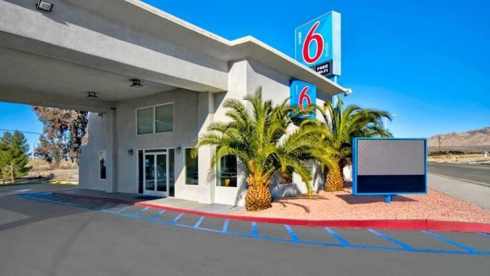 Motel6 Victorville, CA - Apple Valley 41/49