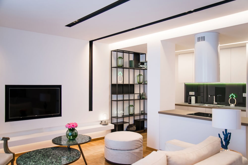 Pinacota Suites Athens 34/50