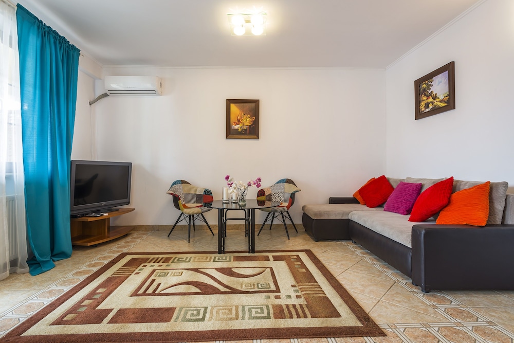 Galeria Italiana Apartments 31/50