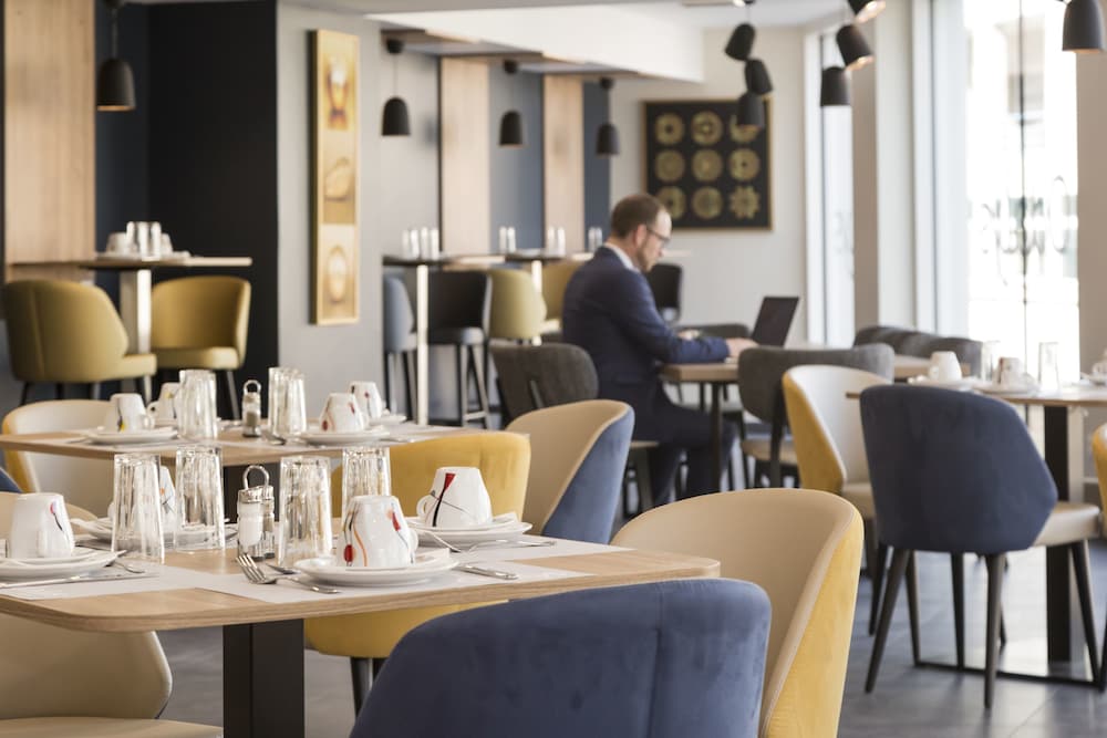 Appart'hotel Odalys City Centre Palais des Congres 37/41