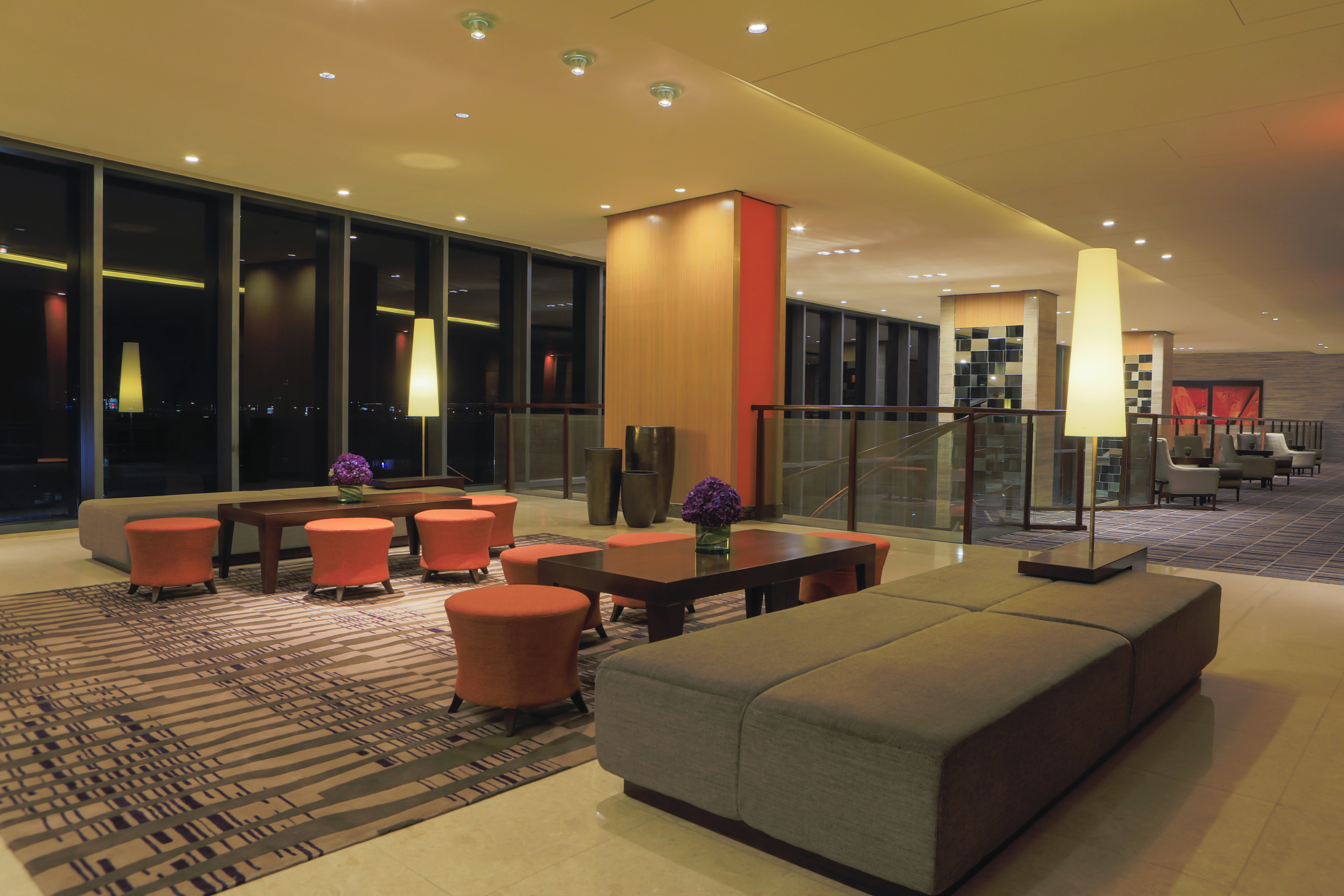 Holiday Inn & Suites Makati 51/75