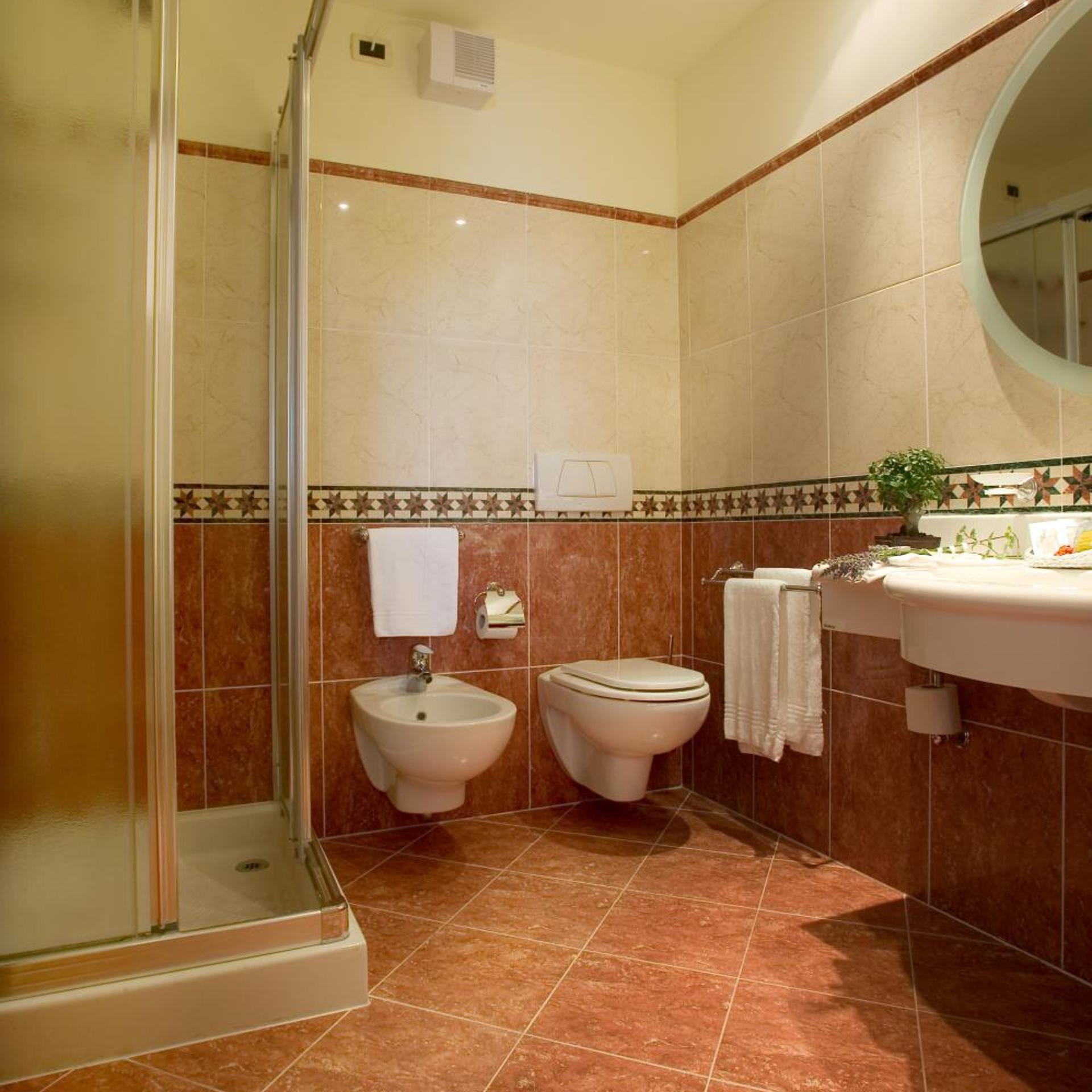 غرفة ديلوكس ثلاثية، Hotel La Rondine 4/4