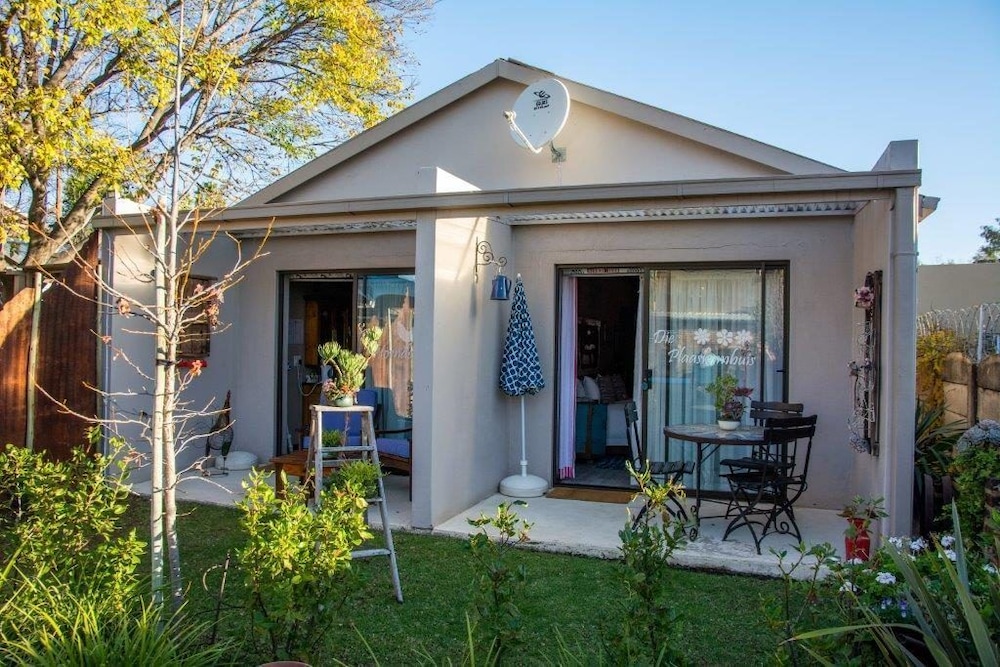 Mirabel Guesthouse 2/39
