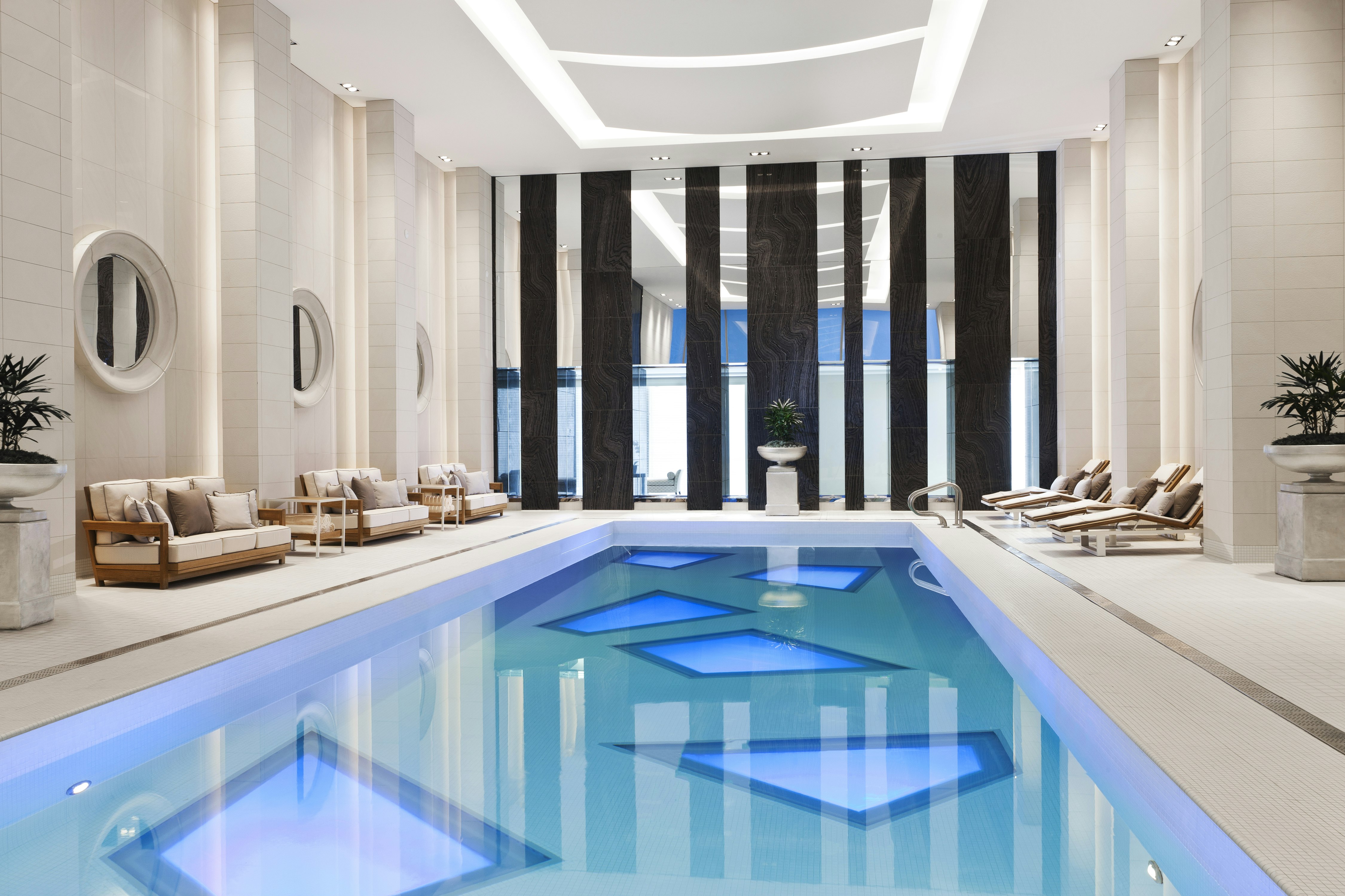 Rosewood Hotel Georgia 57/85