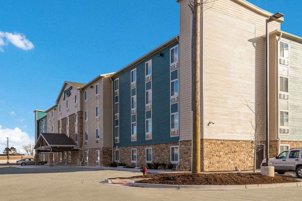 WoodSpring Suites Detroit Madison Heights 16/22