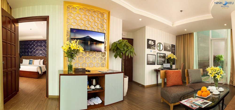 Ninh Kieu Riverside Hotel 56/70