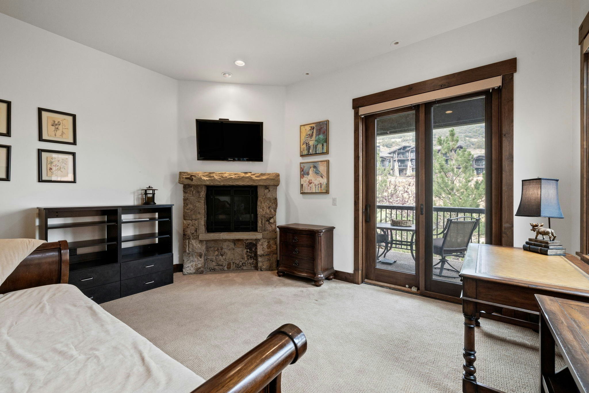 Juniper Landing By Lespri Management 25/50