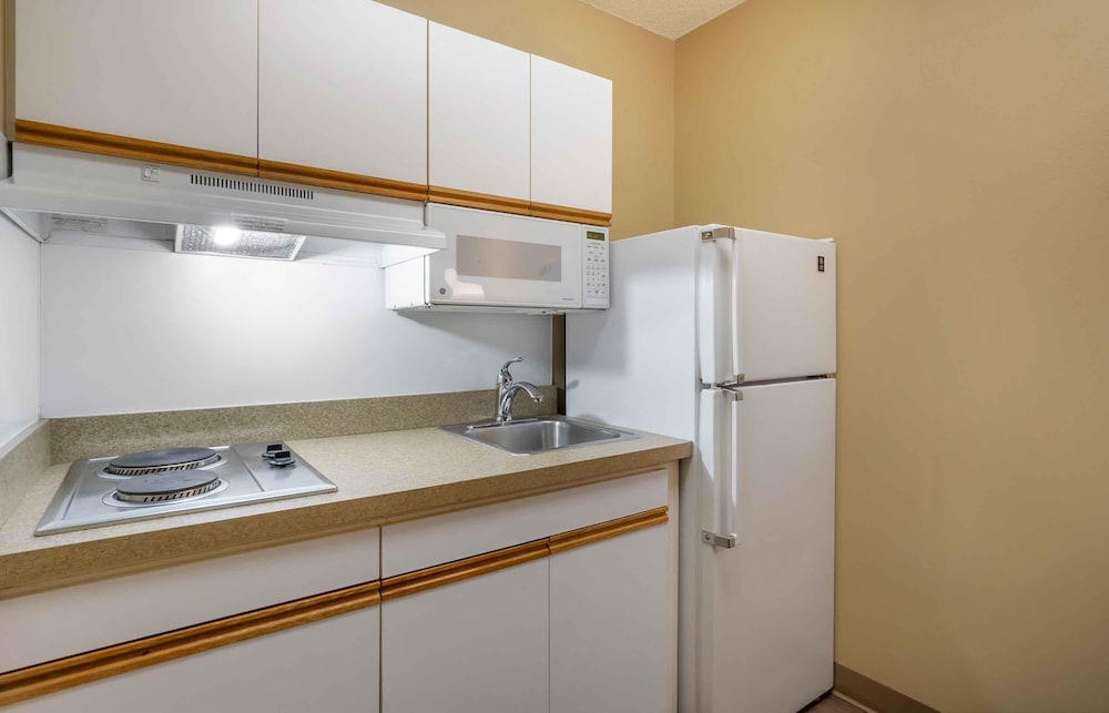 Extended Stay America Seattle-Bellevue-Factoria 50/54