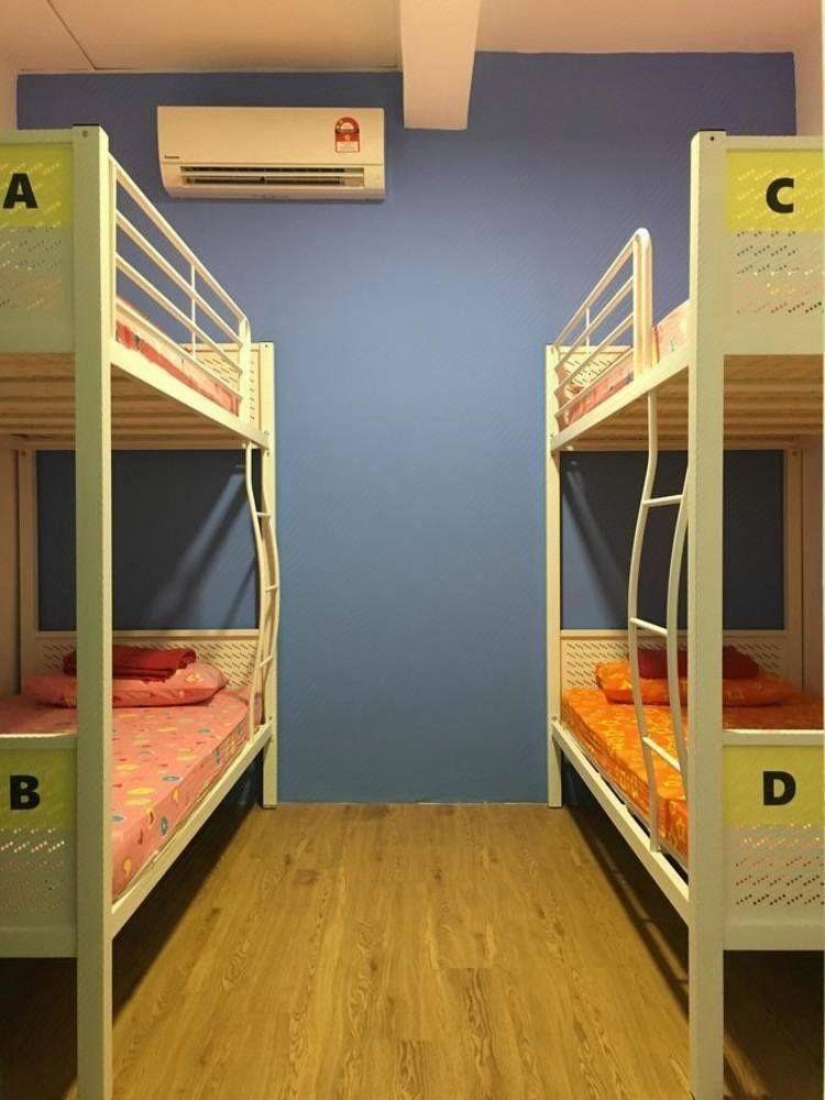 Moon Eleven Hostel 27/38