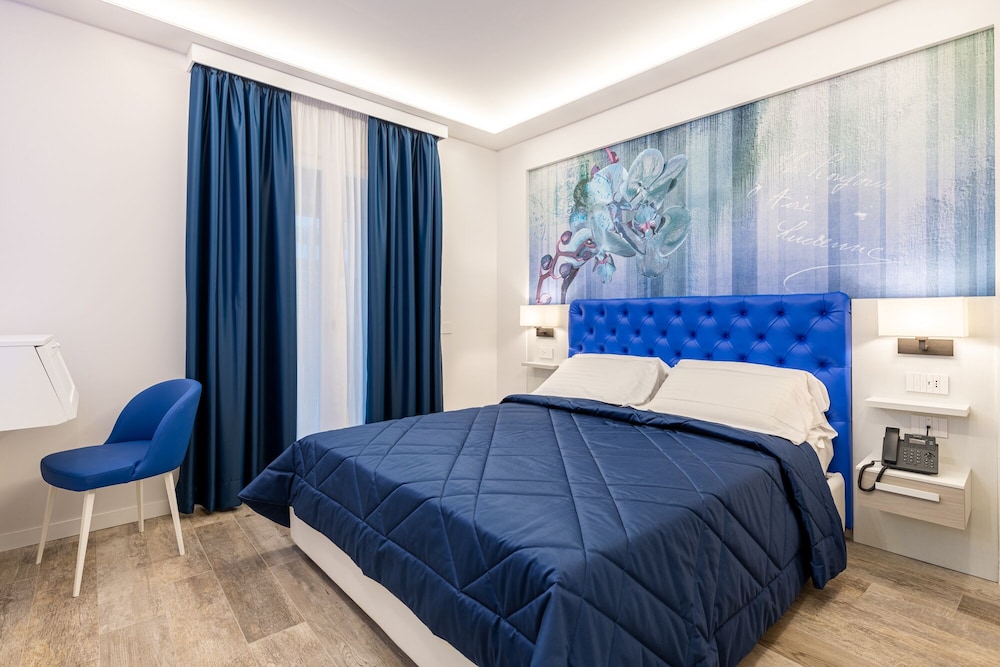 Petit Hotel 14/31