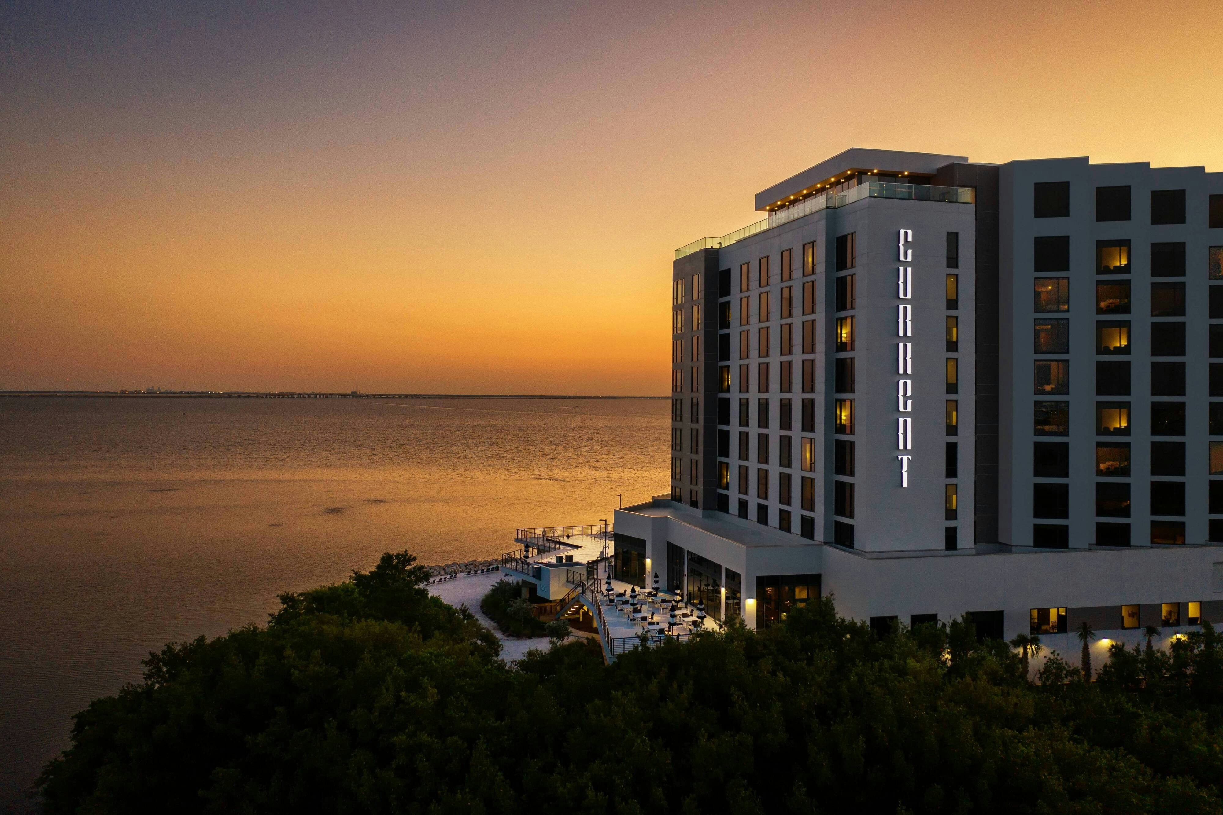 The Current Hotel Autograph Collection 1/7