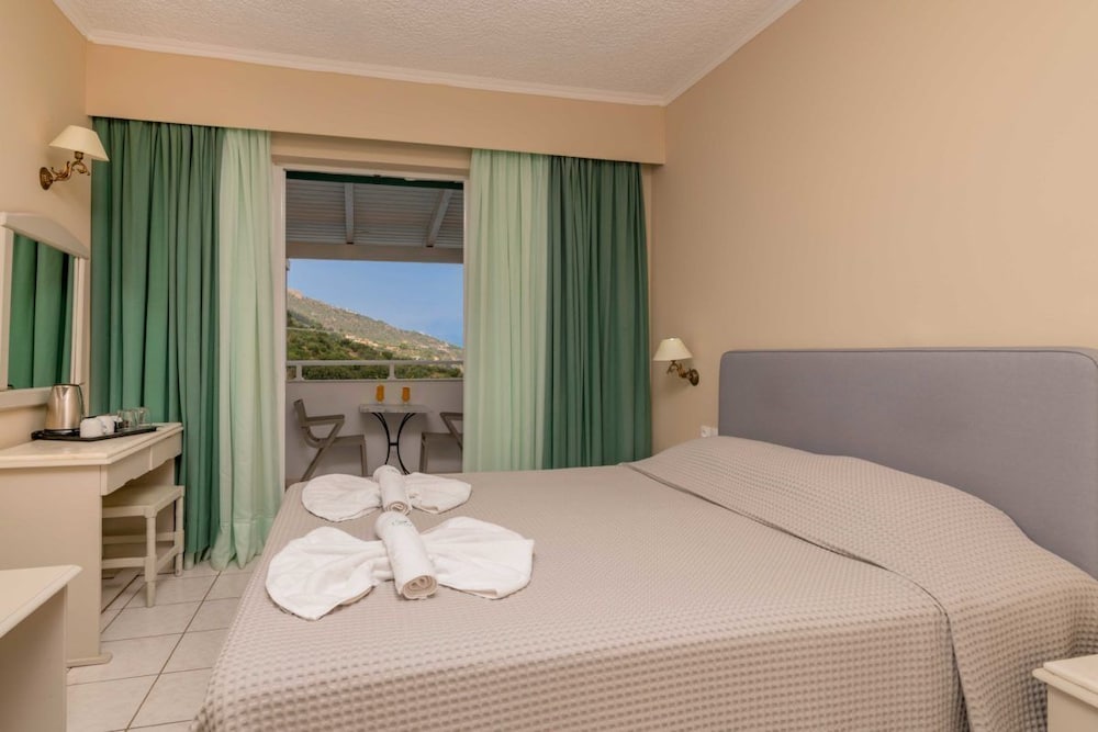 Matilda Hotel by Anayia All Inclusive Resorts 13/50