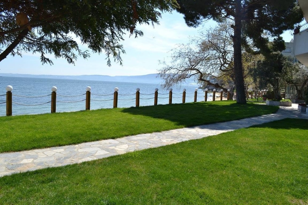 Tatlisu Kirtay Hotel 16/25