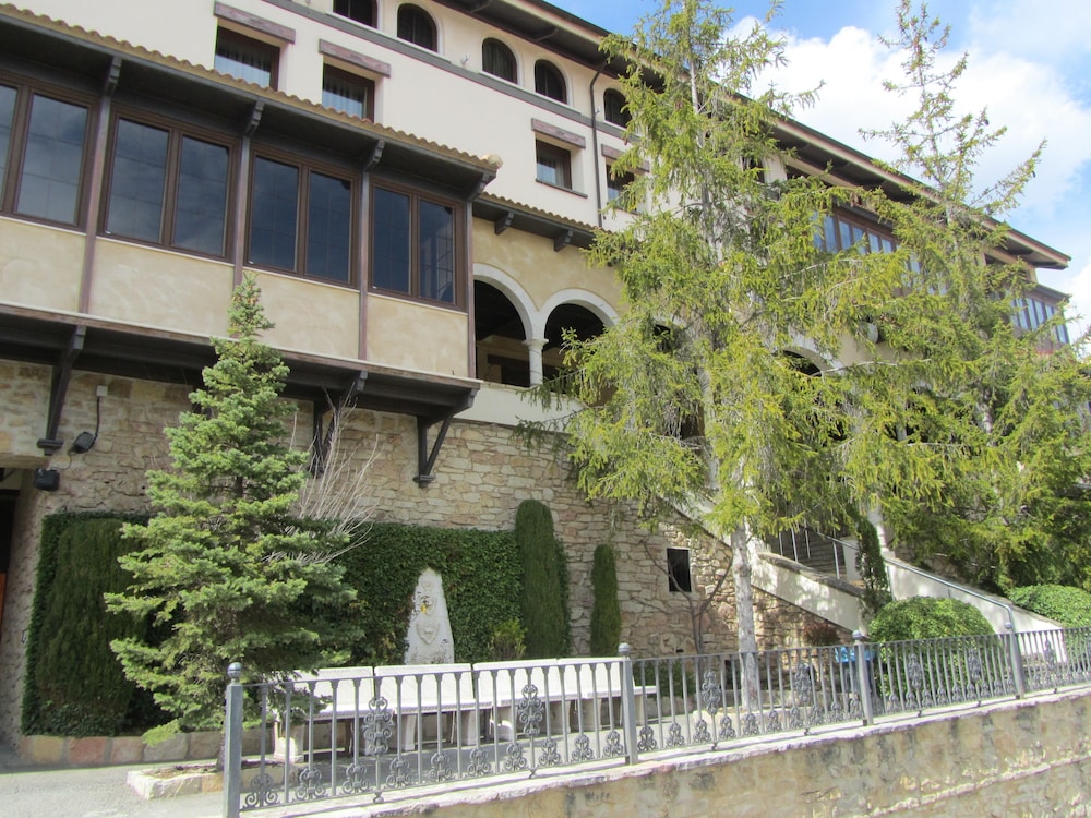 HOTEL & SPA BALFAGON 2/69