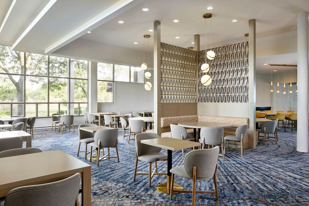 Delta Hotels by Marriott Toledo 31/50
