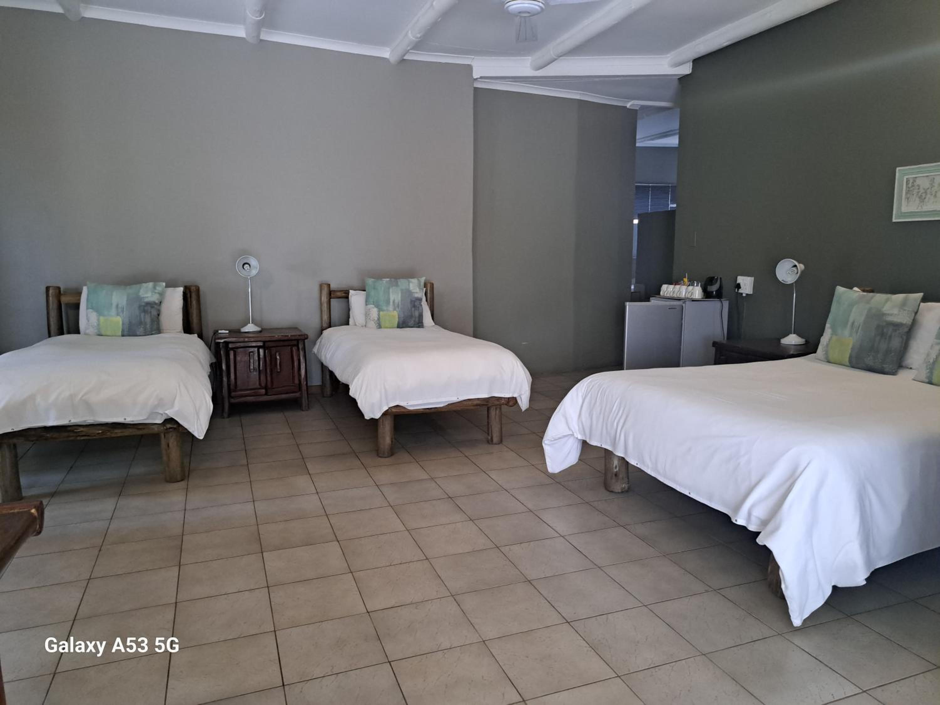 Ebundu Lodge 29/79