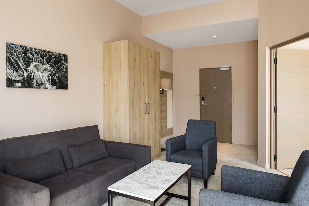 Radisson Serviced Apartments Antananarivo City Centre 47/75