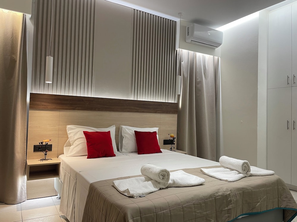 Voula Hotel 27/74