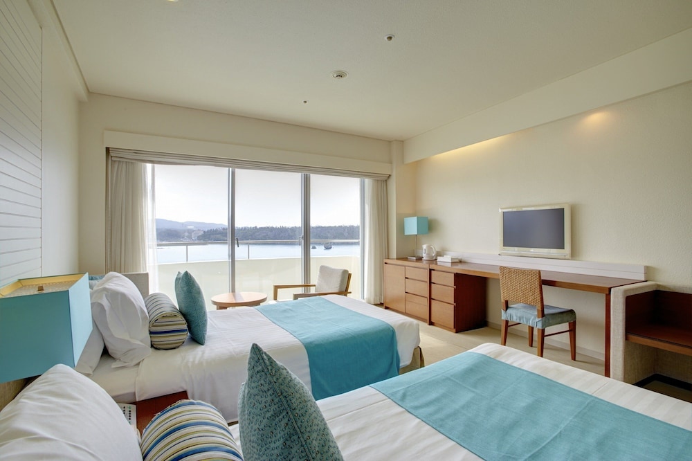 Ana Intercontinental Manza Beach Resort 22/77