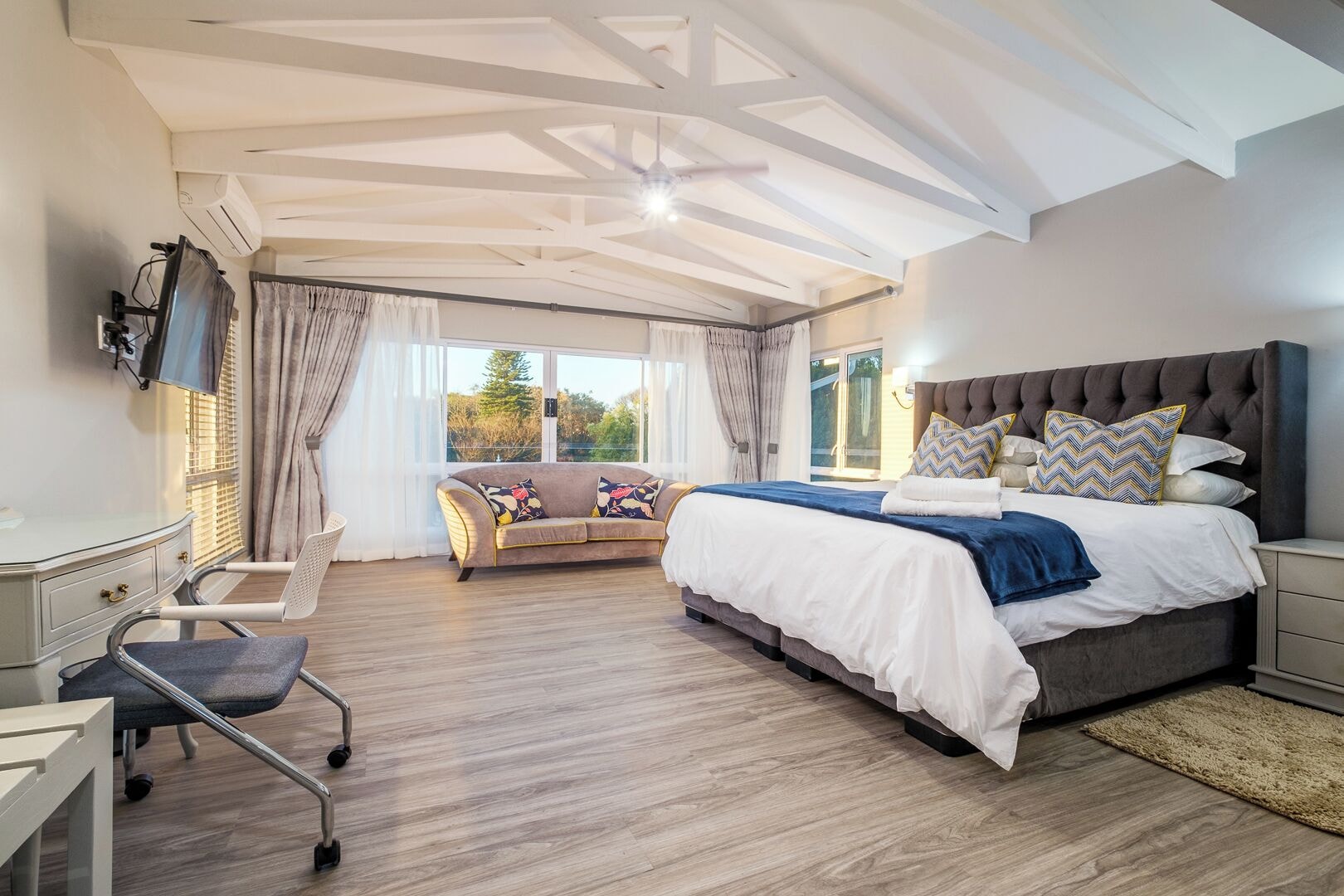 SUPERIOR, DOUBLE BED