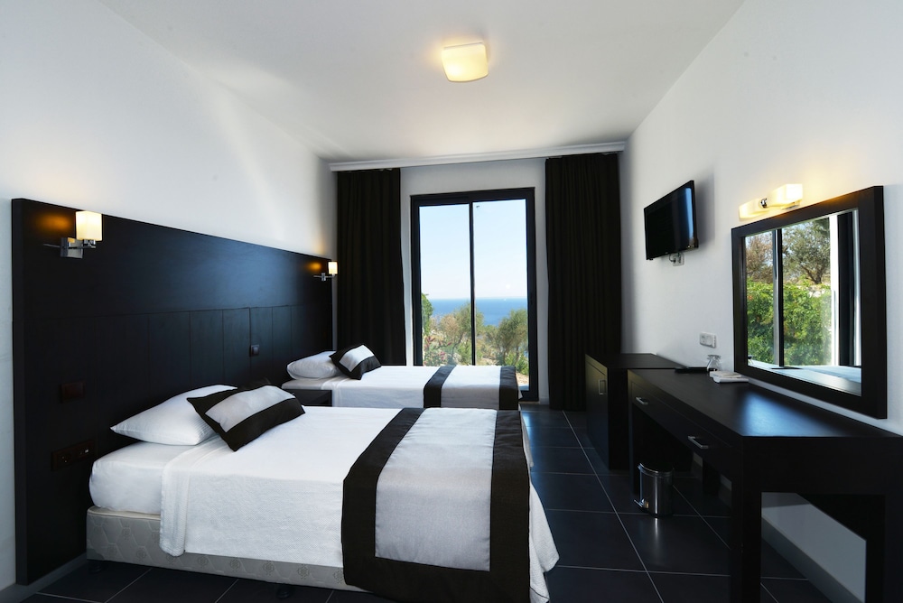 Kalamar Hotel 5/50