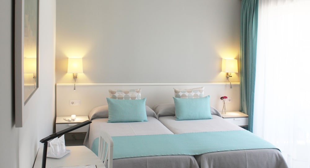 Hotel Creta Paguera 7/45